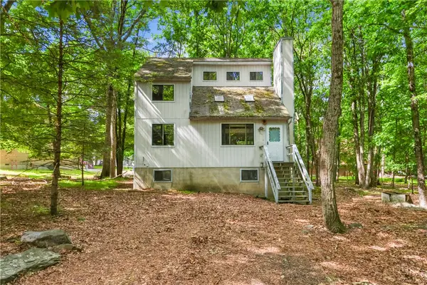1422 Melrose Terrace, Stroud Twp, PA 18301