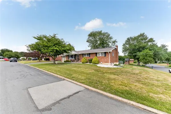 7290 Heather Road, Macungie Boro, PA 18062