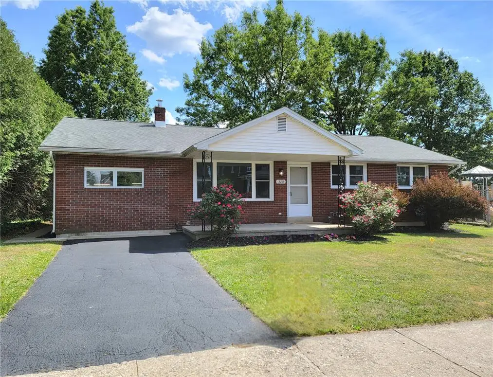 320 E Landis Street, Coopersburg, PA 18036 - #1