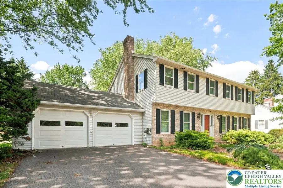 613 E Macada Road, Bethlehem, PA 18017 - #2