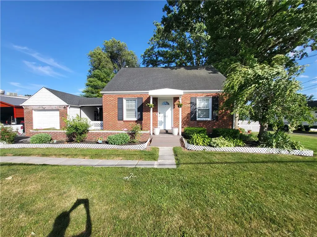 803 Arch Street, North Catasauqua, PA 18032 - #1