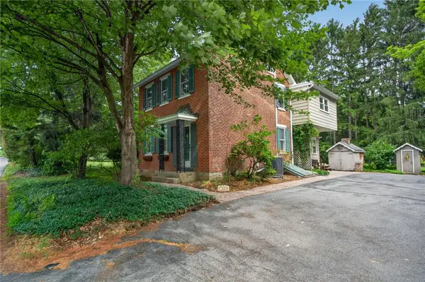 765 E Macada Road, Bethlehem City, PA 18017
