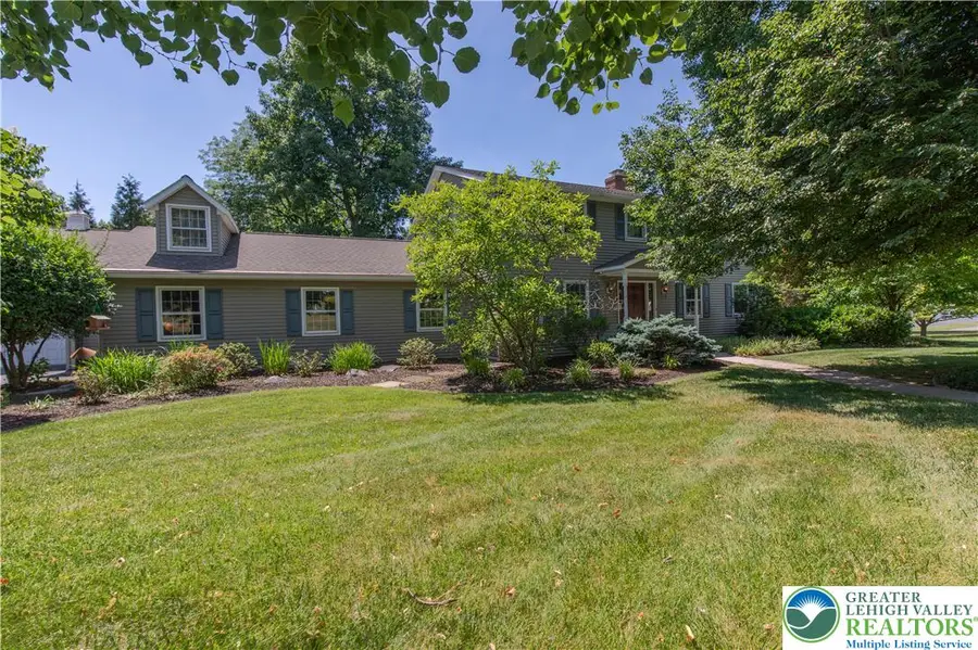 3325 Green Meadow Drive, Bethlehem, PA 18017 - #2