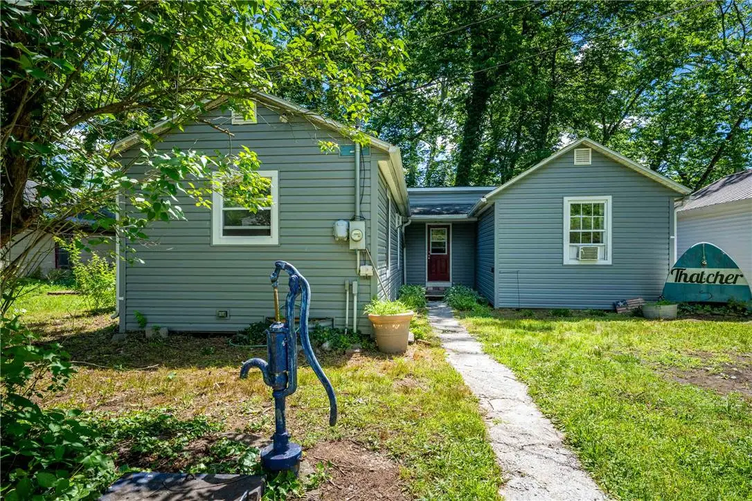 44 Island Road, Mount Bethel, PA 18343 - #1