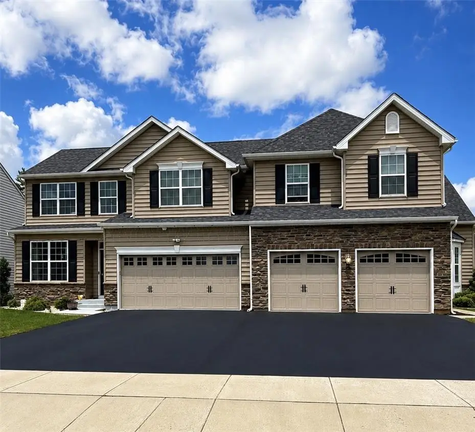 973 Spring White Drive, Breinigsville, PA 18031 - #1