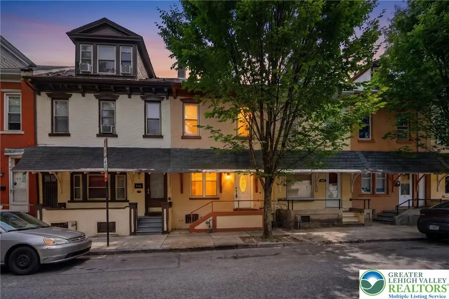 948 W Chew Street, Allentown, PA 18102 - #2