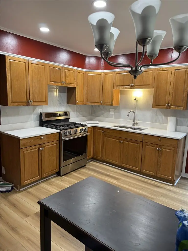 317 N 13th Street, Allentown, PA 18102 - #3