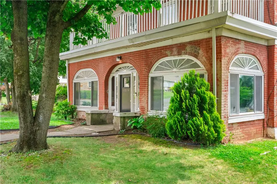 1014 E Susquehanna Street, Salisbury, PA 18103 - #3