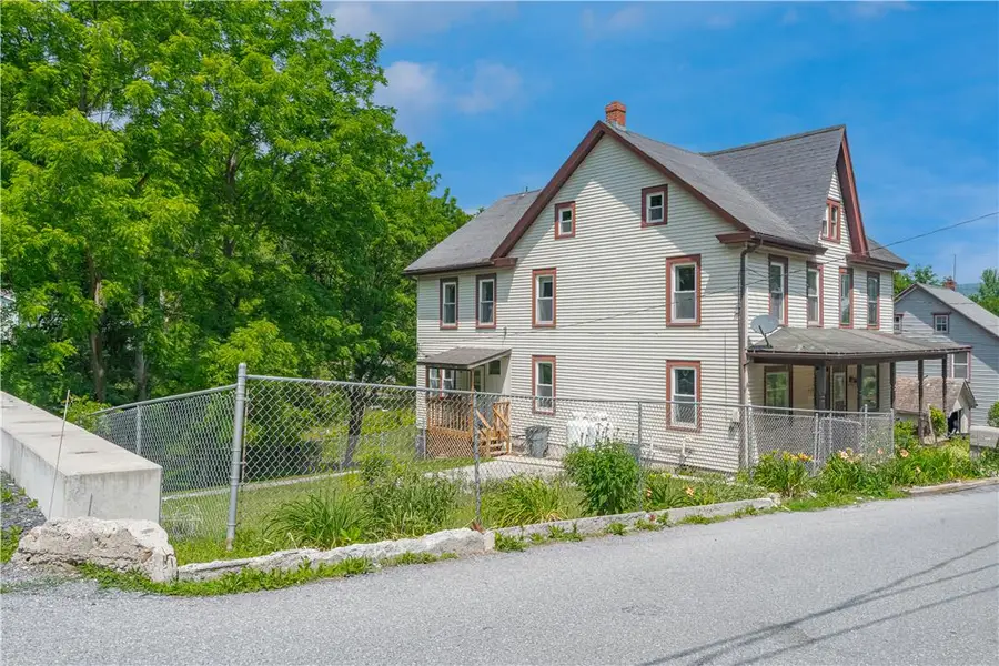 420 7th Street, Slatington, PA 18080 - #2