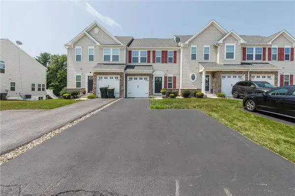 1142 Westminster Drive, Upper Macungie Twp, PA 18031