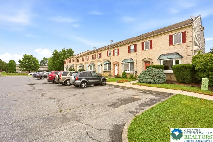 8 Lincoln Place, Fullerton, PA 18052 - #3