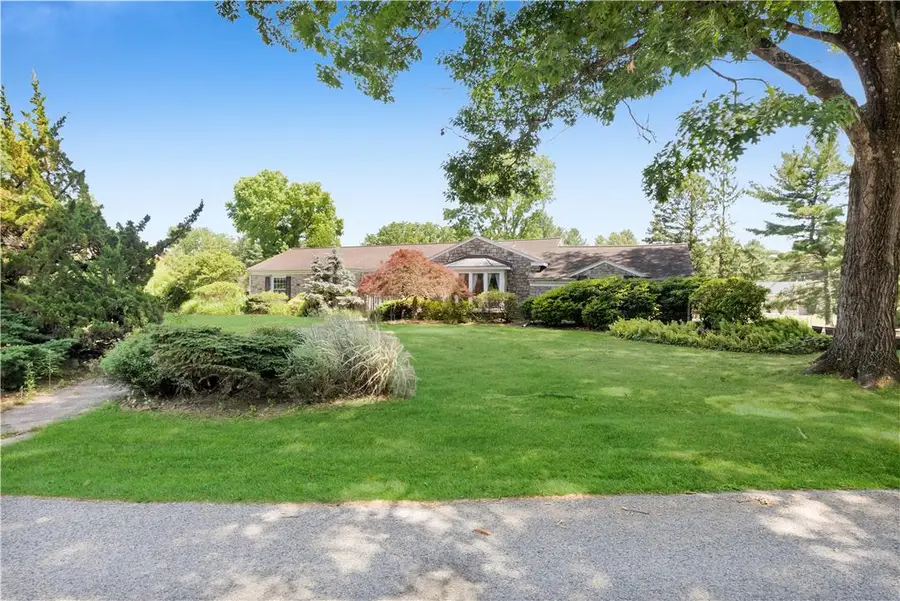 1901 Saucon Lane, Lower Saucon, PA 18015 - #2