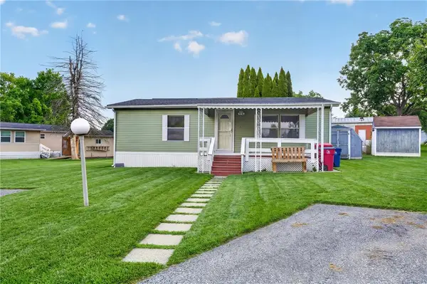 1020 Cherry Tree Crossing, Upper Macungie Twp, PA 18031
