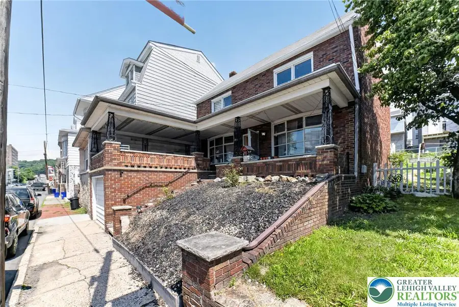 128 North Street, Minersville, PA 17954 - #2