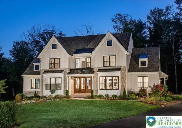 4825 S Mountain Drive, Emmaus Boro, PA 18049