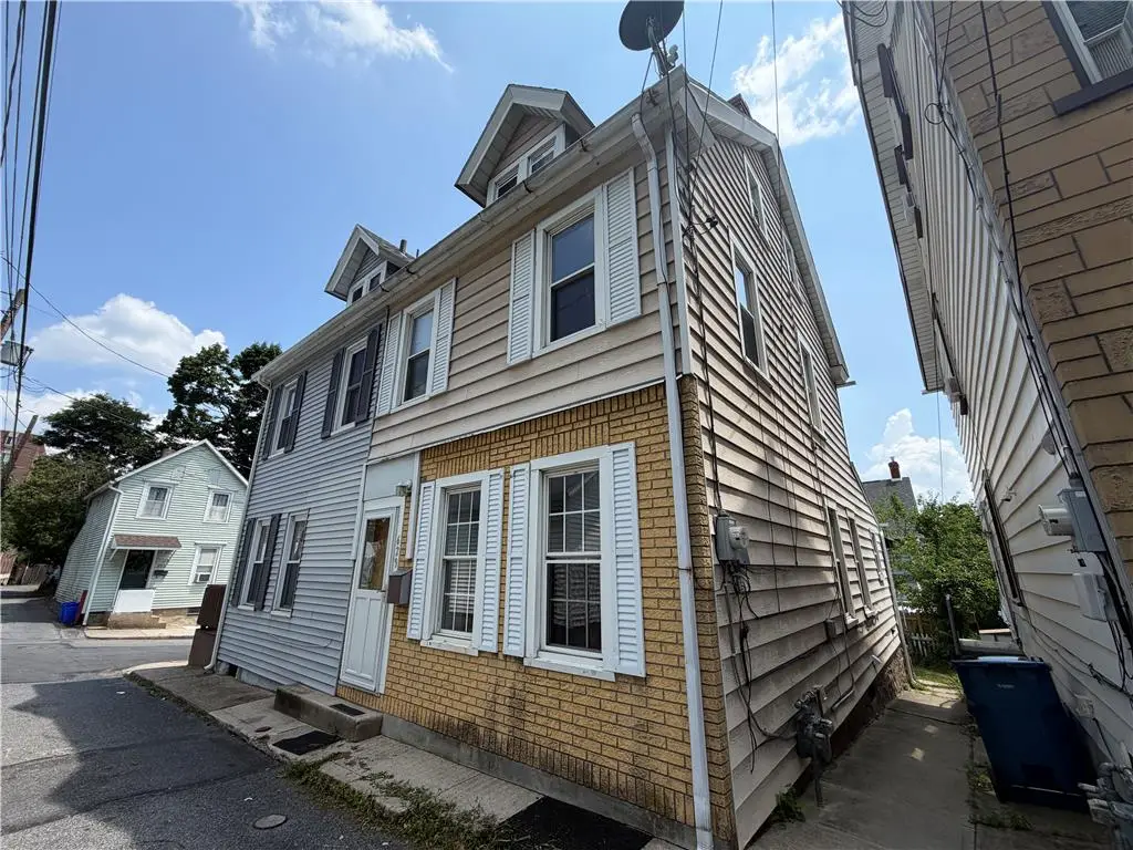 629 Martins Lane, Bethlehem, PA 18018 - #1