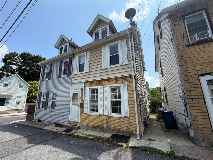 629 Martins Lane, Bethlehem, PA 18018 - #2