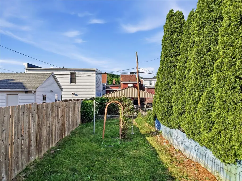 32 Clay Street, New Philadelphia, PA 17959 - #1