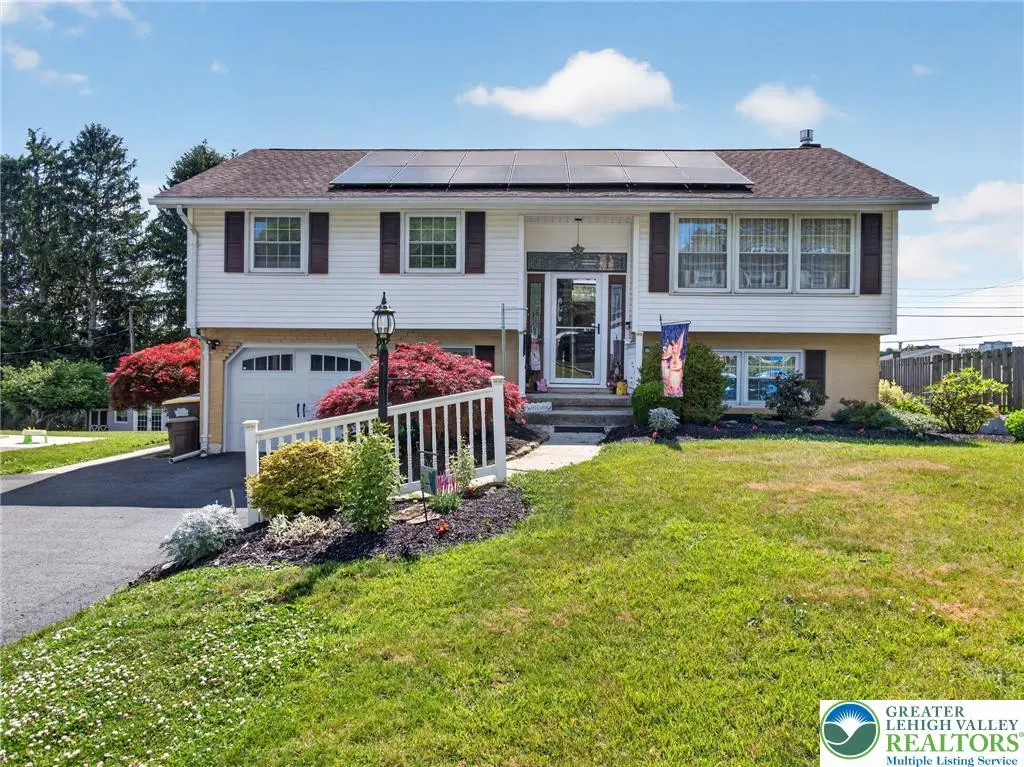 34 S 41st Street, Cetronia, PA 18104 - #1