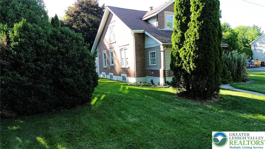 5136 Mckinley Avenue, Cementon, PA 18052 - #2