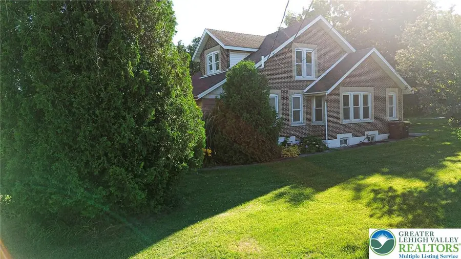 5136 Mckinley Avenue, Cementon, PA 18052 - #3