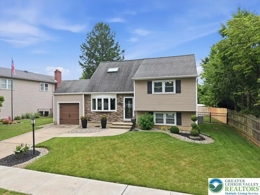1928 Woodbury Road, Bethlehem, PA 18017 - #3