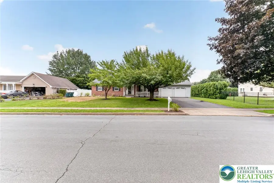 2694 Peggy Street, Easton, PA 18045 - #2