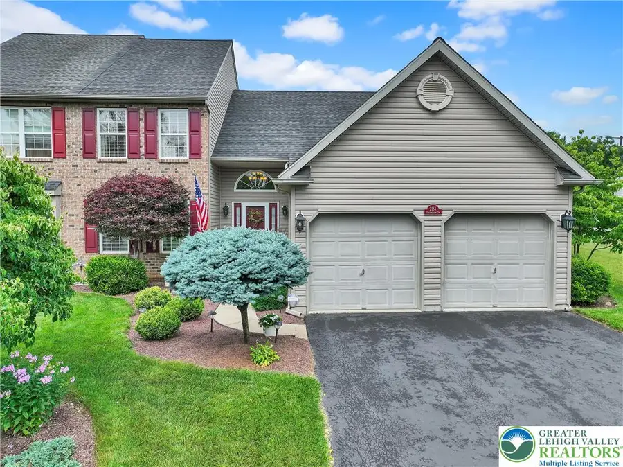 2184 Greenmeadow Drive, Lower Macungie, PA 18062 - #2