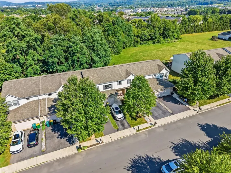 6652 Pioneer Drive, Lower Macungie, PA 18062 - #3