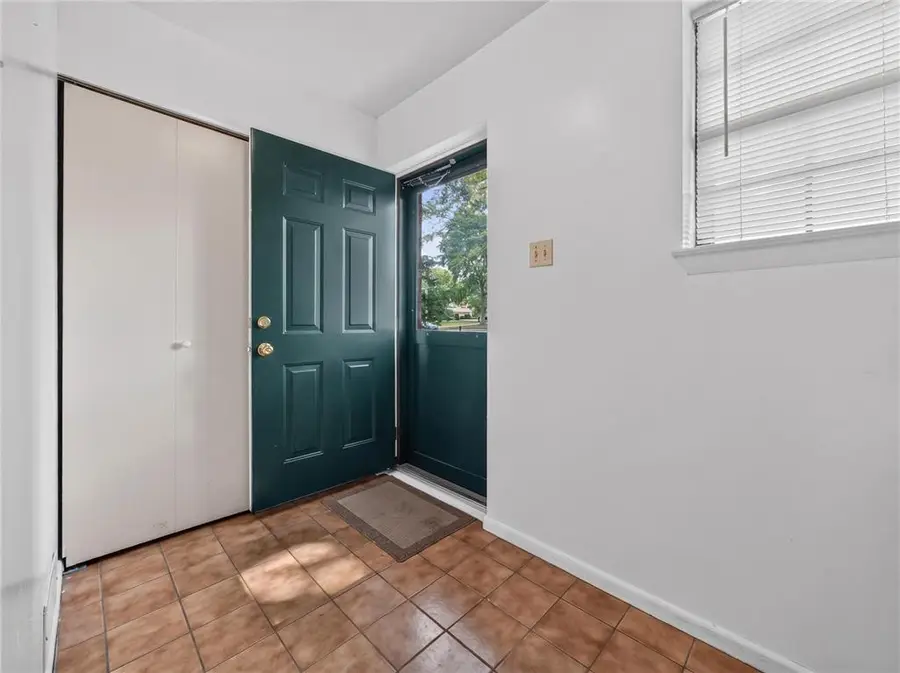 2822 Whitemarsh Place, Lower Macungie, PA 18062 - #2