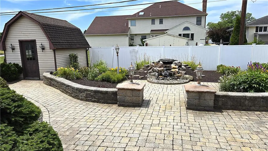 3203 Parkview Drive, Hokendauqua, PA 18052 - #3