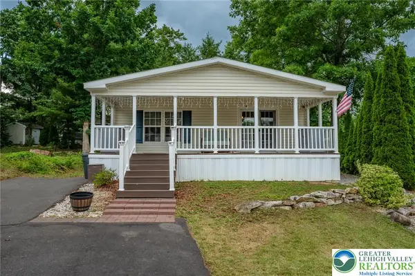 211 Hope Drive, West Penn Twp, PA 17960