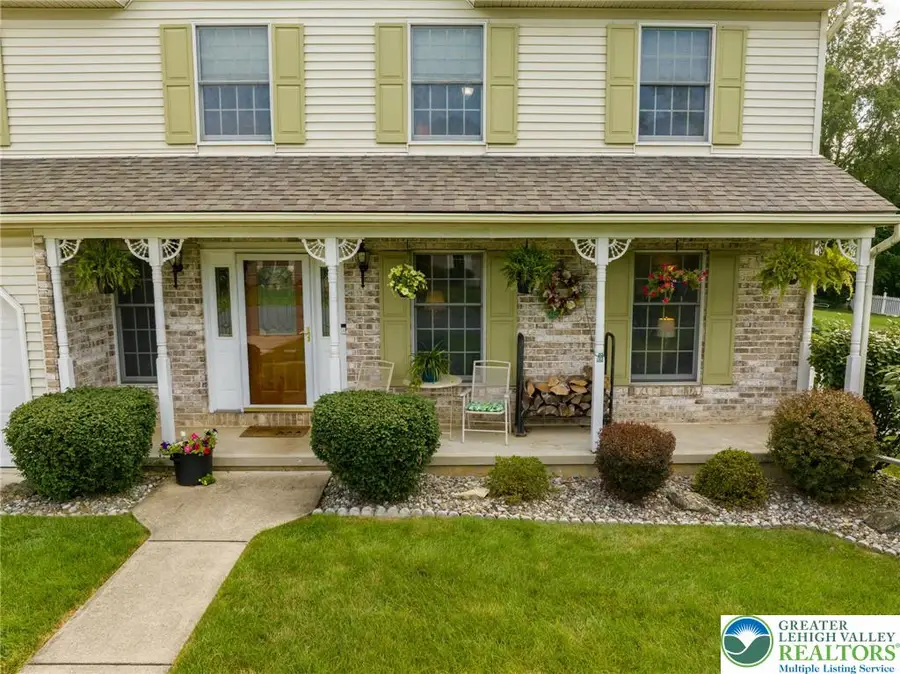 410 E Mayfield Circle, Lower Nazareth, PA 18020 - #2