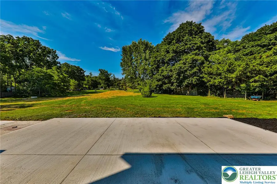 3042 W Beersville Road, Moore, PA 18014 - #3