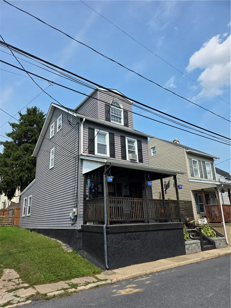 135 Railroad Street, Catasauqua, PA 18032 - #2