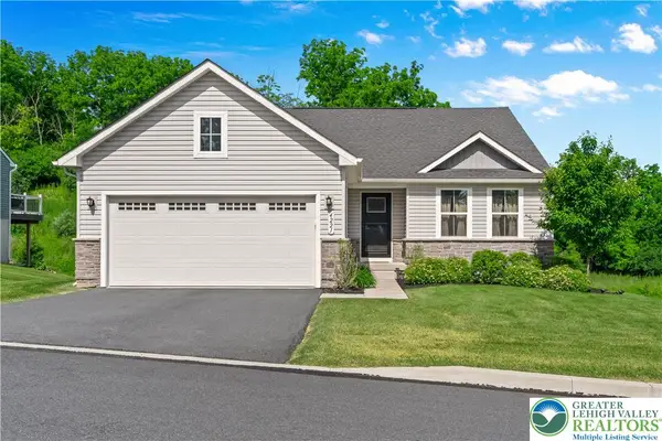 4221 Mimosa Lane, Whitehall Twp, PA 18052