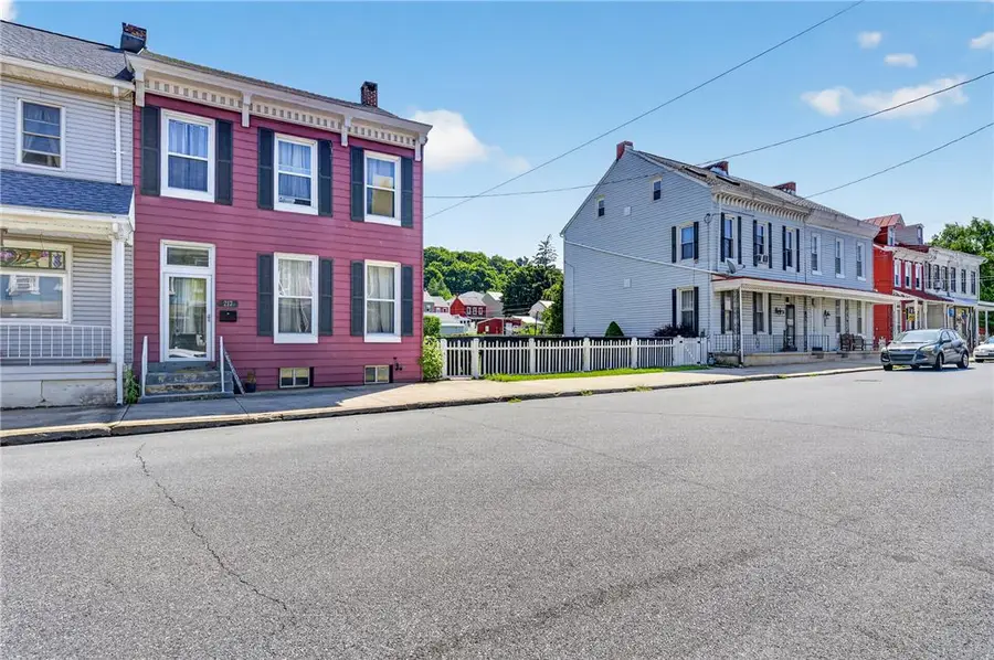 217 S 3rd Street, Hamburg, PA 19526 - #2