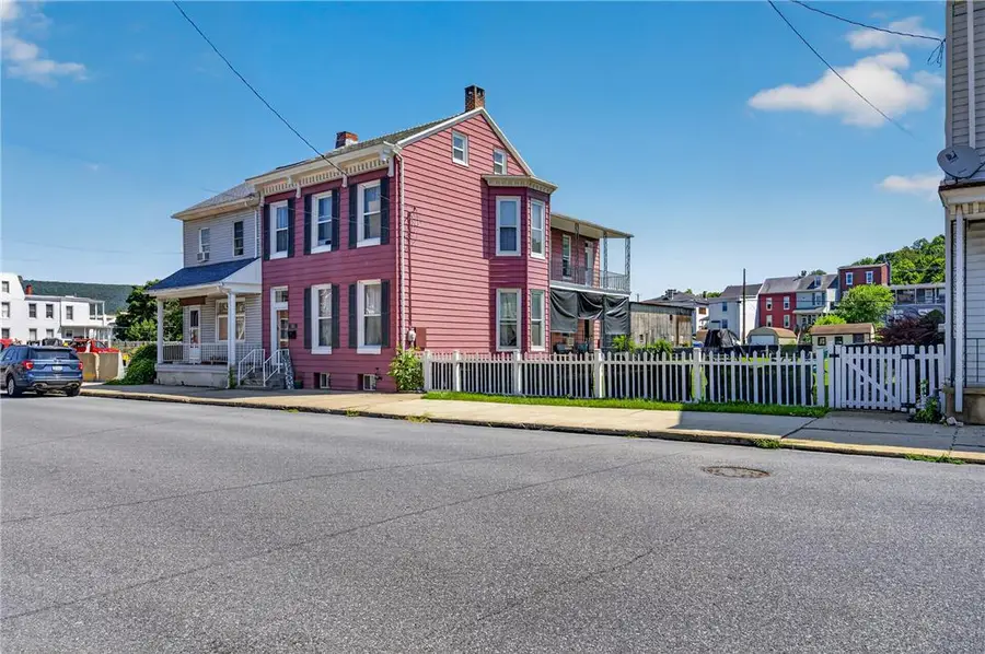 217 S 3rd Street, Hamburg, PA 19526 - #3