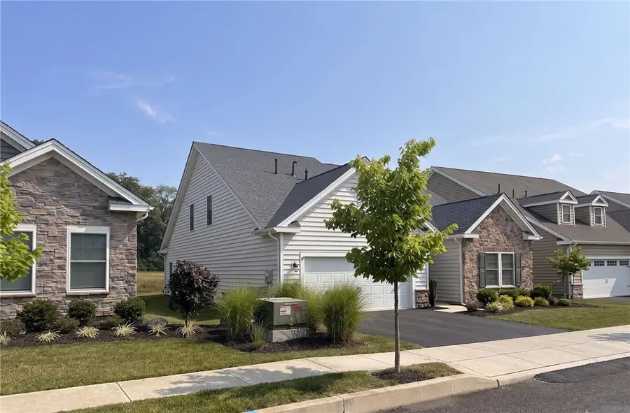 3760 Founders Crossing, Bethlehem, PA 18045 - #3