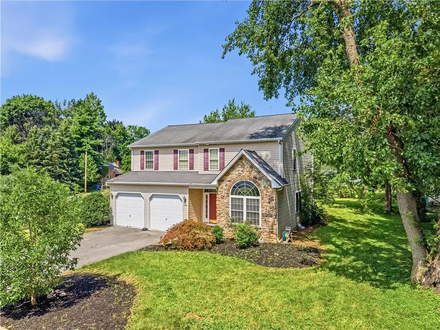 1285 N Main Street, South Whitehall, PA 18104 - #2