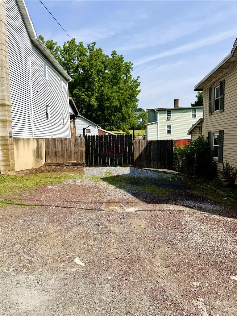 130 Bridge Street, Lehighton, PA 18235 - #3