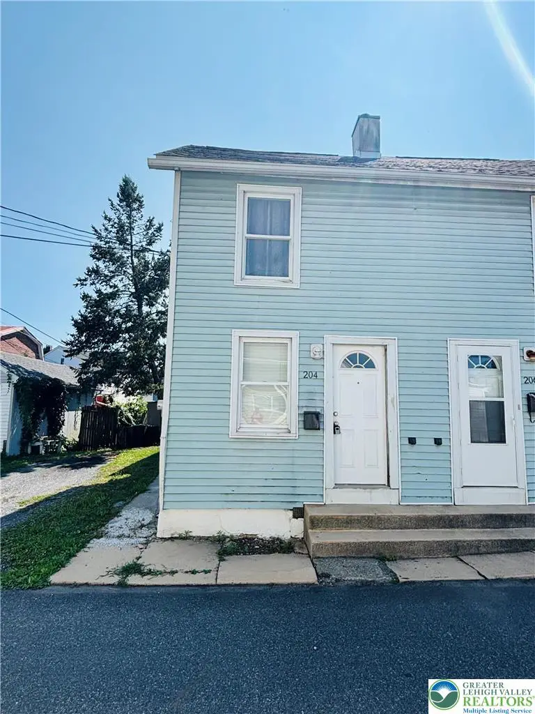 204 Limestone Street, Catasauqua, PA 18032 - #3