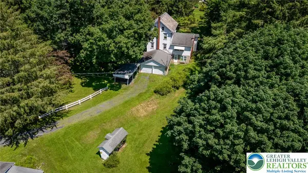 210 Snyders Road, Towamensing Twp, PA 18071