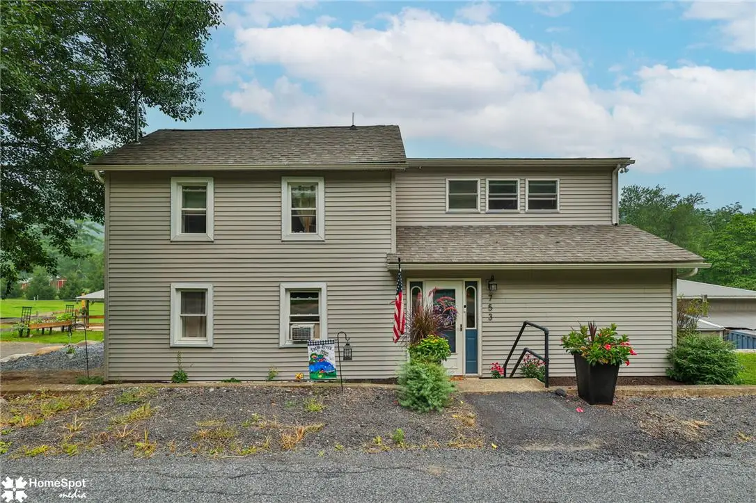 753 Lower Cherry Valley Road, Hamilton, PA 18360 - #1