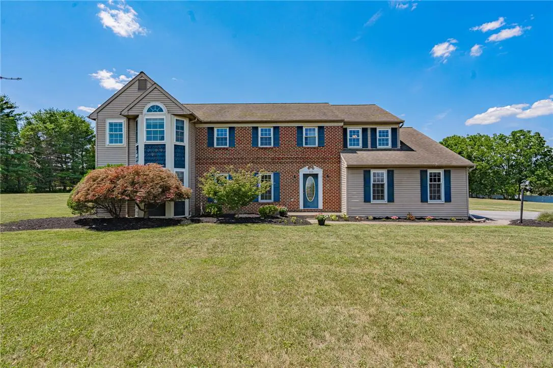 948 Brookside Road #rear, Wescosville, PA 18106 - #1