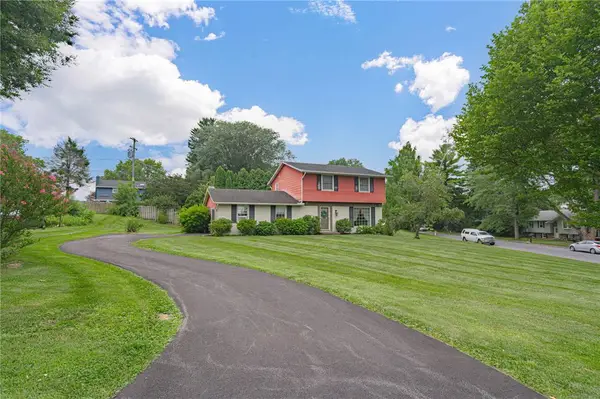 525 Apple Hill Drive, Easton, PA 18040