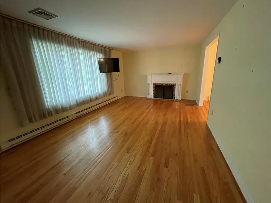 1320 Dalehurst Drive, Bethlehem, PA 18018 - #3