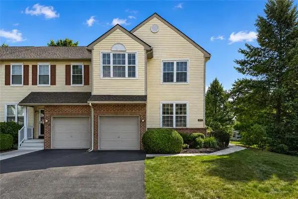 8092 Cross Creek Circle, Upper Macungie Twp, PA 18031
