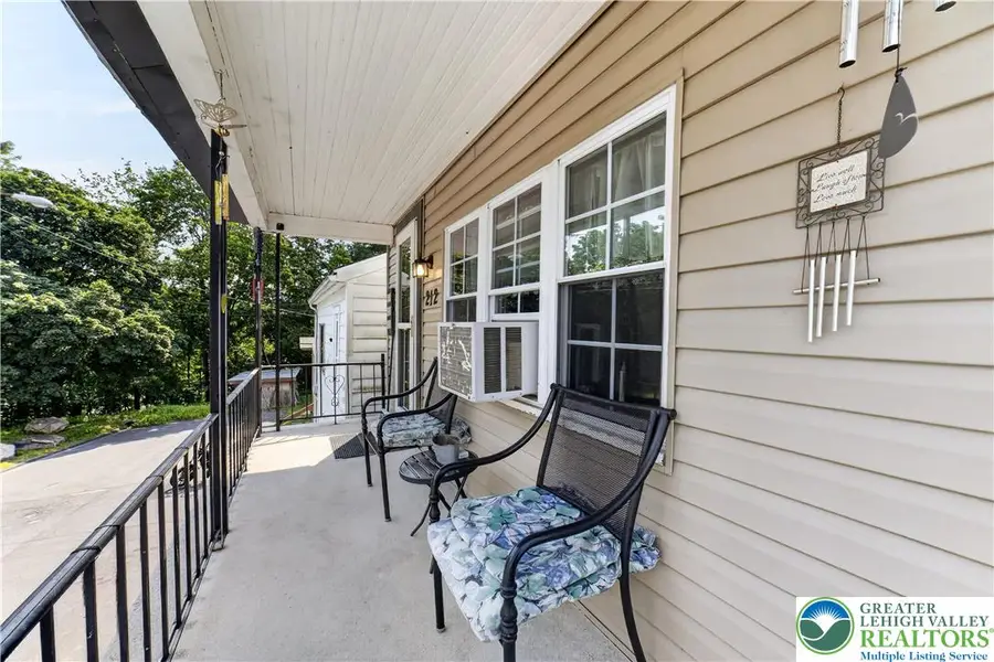 212 Walnut Street, Pottsville, PA 17901 - #2