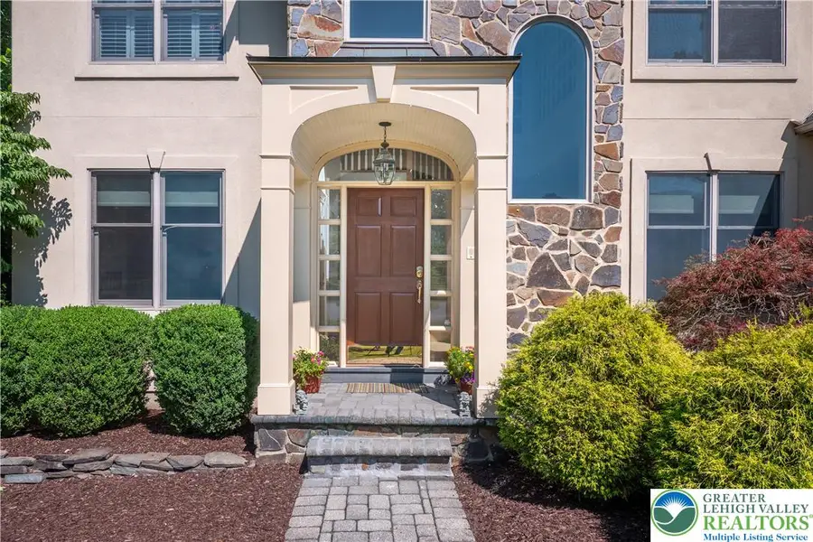 4807 Leeds Court, Upper Saucon, PA 18034 - #2